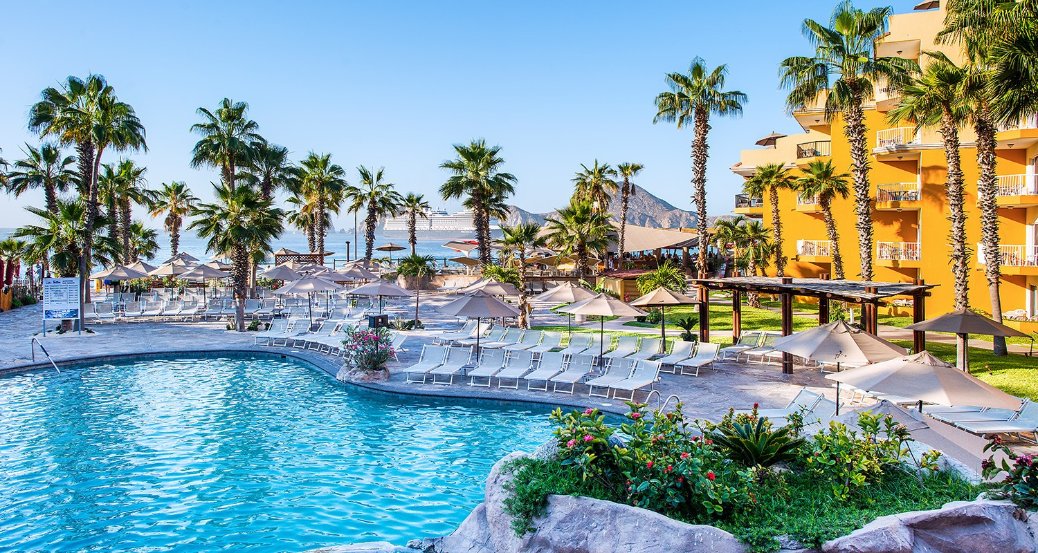 Villa del Palmar pools and beach